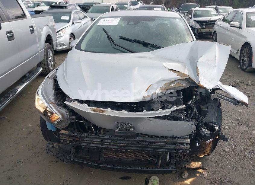 Photo 12 of 2021 Nissan Versa SV XTRONIC CVT (VIN 3N1CN8EV5ML889634)