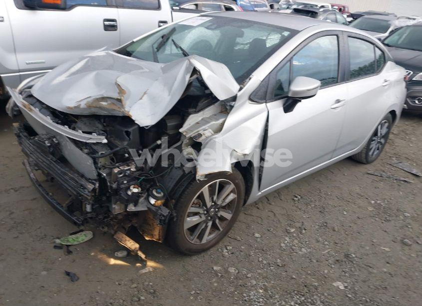 Photo 2 of 2021 Nissan Versa SV XTRONIC CVT (VIN 3N1CN8EV5ML889634)