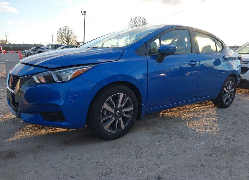 Photo 2 of 2021 Nissan Versa SV XTRONIC CVT (VIN 3N1CN8EV5ML915438)