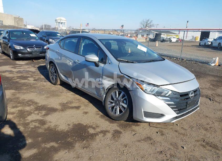 2024 Nissan Versa 1.6 SV (VIN 3N1CN8EV5RL820367) main photo