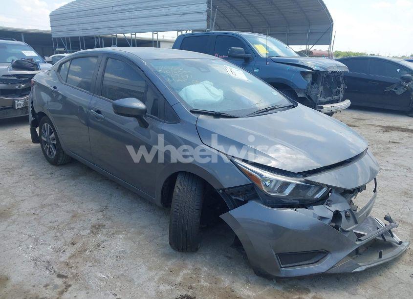 2024 Nissan Versa 1.6 SV (VIN 3N1CN8EV5RL907671) main photo