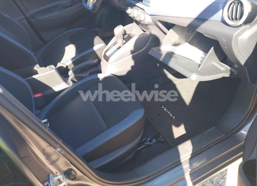 Photo 5 of 2024 Nissan Versa 1.6 SV (VIN 3N1CN8EV5RL910523)