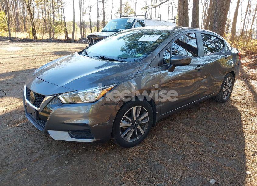 Photo 2 of 2020 Nissan Versa SV XTRONIC CVT (VIN 3N1CN8EV6LL812494)