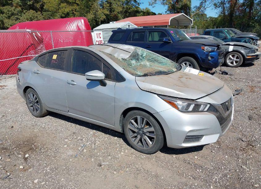 2020 Nissan Versa SV XTRONIC CVT (VIN 3N1CN8EV6LL841042) main photo