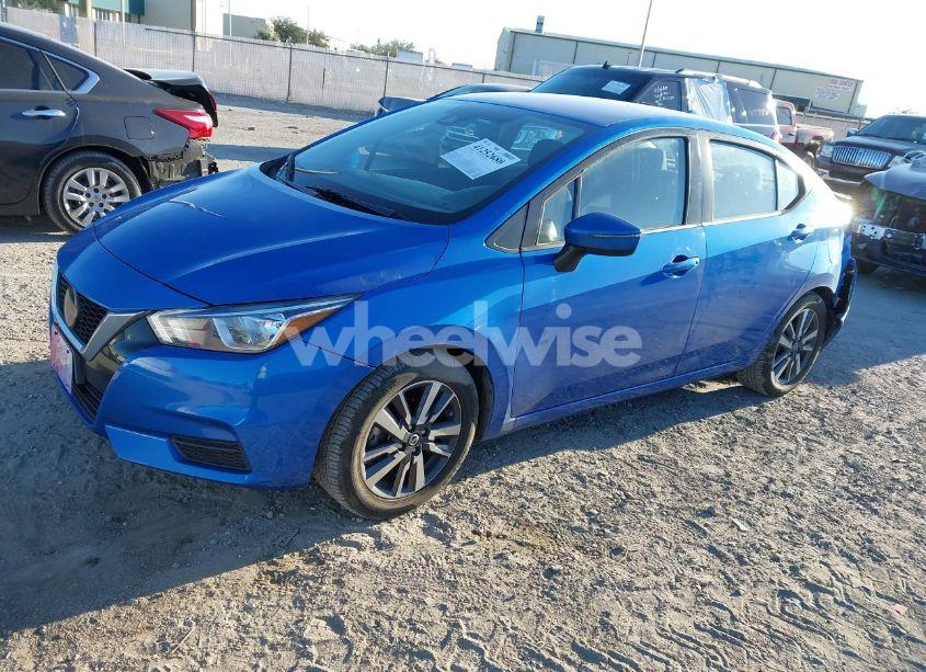 Photo 2 of 2020 Nissan Versa SV XTRONIC CVT (VIN 3N1CN8EV6LL865423)