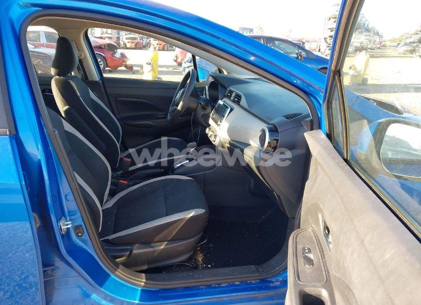 Photo 5 of 2020 Nissan Versa SV XTRONIC CVT (VIN 3N1CN8EV6LL865423)