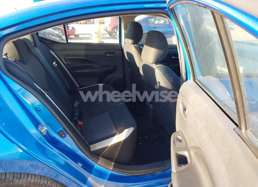 Photo 8 of 2020 Nissan Versa SV XTRONIC CVT (VIN 3N1CN8EV6LL865423)