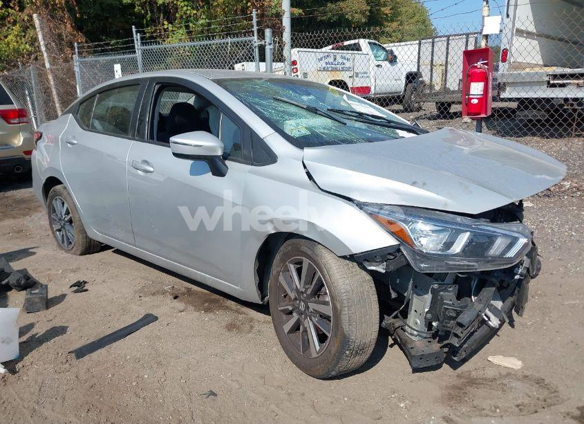 2020 Nissan Versa SV XTRONIC CVT (VIN 3N1CN8EV6LL873926) main photo