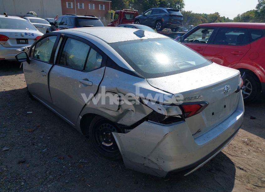 Photo 3 of 2020 Nissan Versa SV XTRONIC CVT (VIN 3N1CN8EV6LL873926)