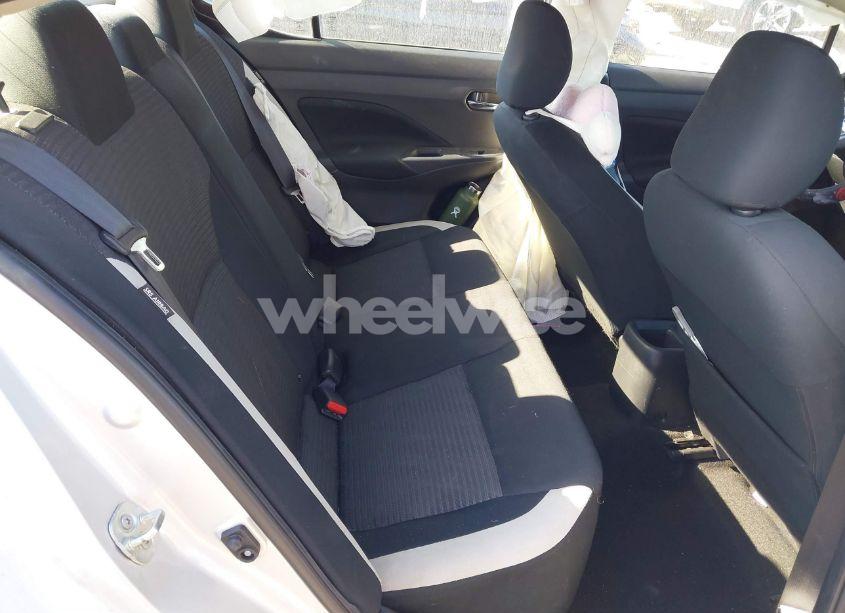 Photo 8 of 2021 Nissan Versa SV XTRONIC CVT (VIN 3N1CN8EV6ML835579)