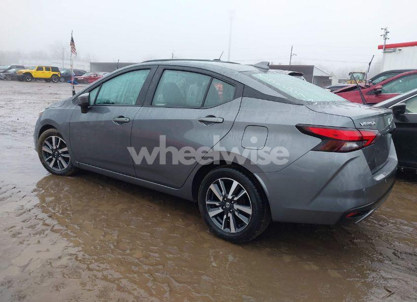 Photo 3 of 2021 Nissan Versa SV XTRONIC CVT (VIN 3N1CN8EV6ML853273)