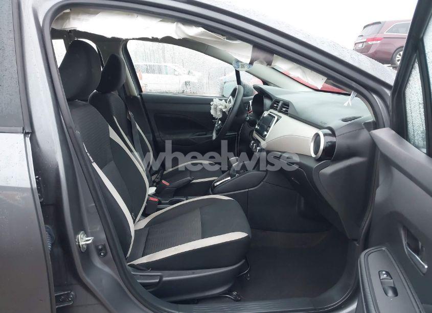 Photo 5 of 2021 Nissan Versa SV XTRONIC CVT (VIN 3N1CN8EV6ML853273)