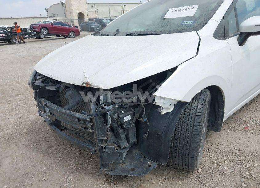 Photo 6 of 2021 Nissan Versa SV XTRONIC CVT (VIN 3N1CN8EV6ML859896)