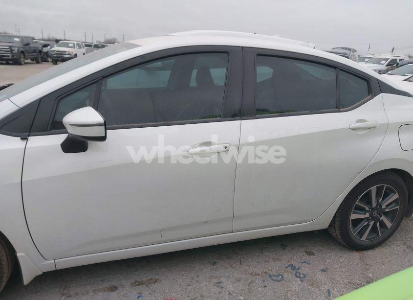 Photo 14 of 2021 Nissan Versa SV XTRONIC CVT (VIN 3N1CN8EV6ML860062)