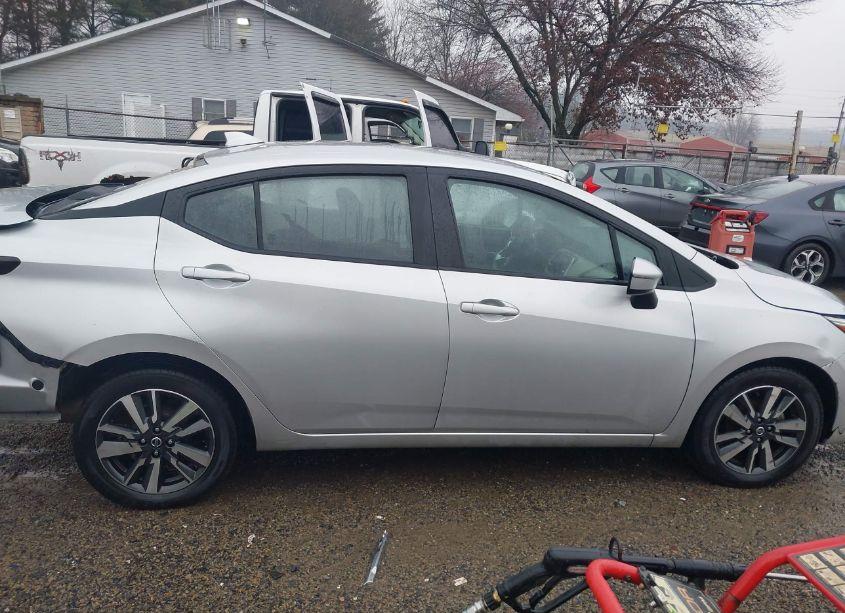 Photo 14 of 2021 Nissan Versa SV XTRONIC CVT (VIN 3N1CN8EV6ML867674)