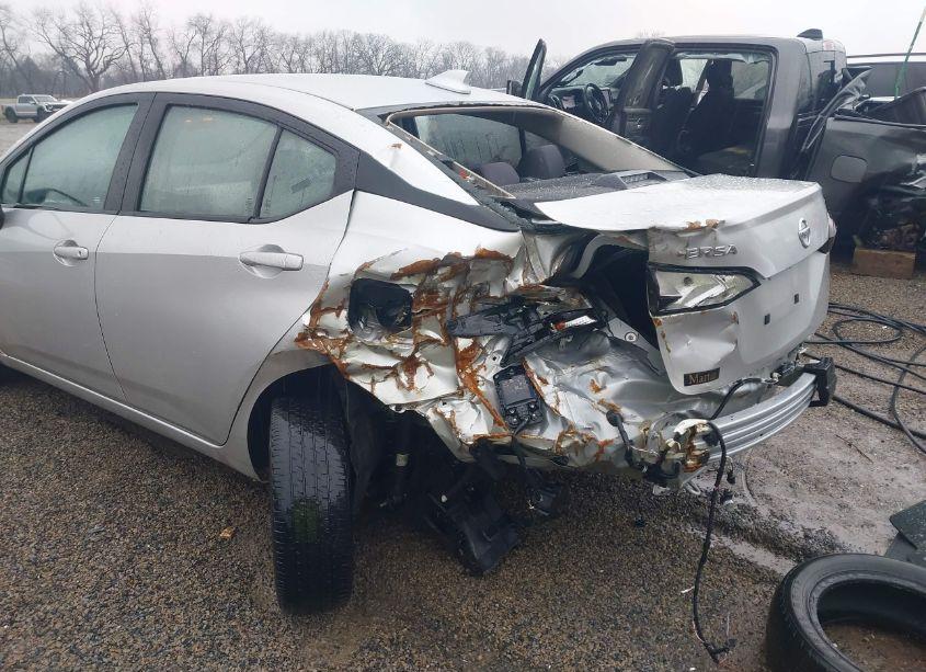 Photo 6 of 2021 Nissan Versa SV XTRONIC CVT (VIN 3N1CN8EV6ML867674)