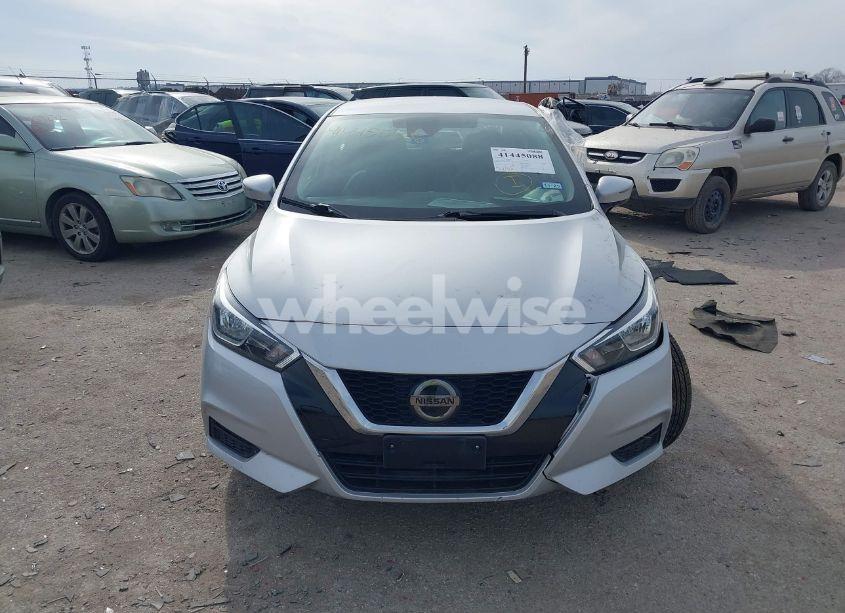 Photo 11 of 2021 Nissan Versa SV XTRONIC CVT (VIN 3N1CN8EV6ML881297)