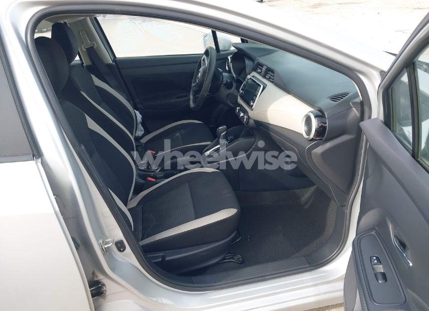 Photo 5 of 2021 Nissan Versa SV XTRONIC CVT (VIN 3N1CN8EV6ML881297)