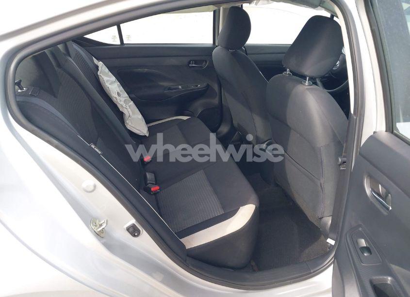 Photo 8 of 2021 Nissan Versa SV XTRONIC CVT (VIN 3N1CN8EV6ML881297)