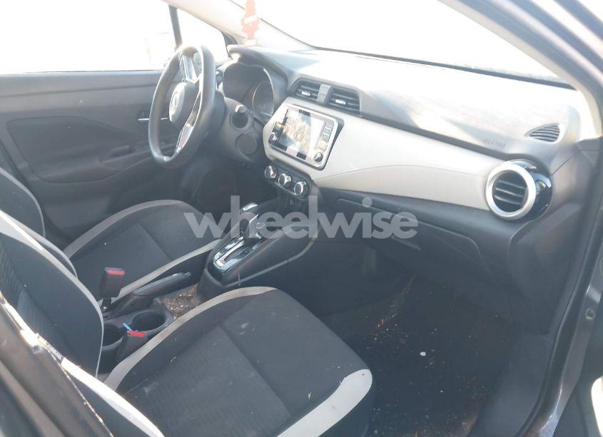 Photo 5 of 2021 Nissan Versa SV XTRONIC CVT (VIN 3N1CN8EV6ML914928)