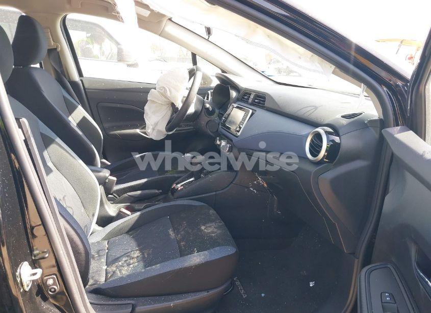 Photo 5 of 2024 Nissan Versa 1.6 SV (VIN 3N1CN8EV6RL904780)