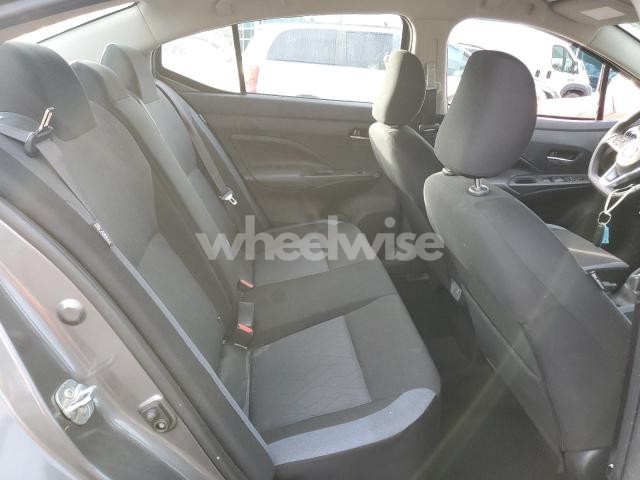 2025 NISSAN VERSA SV