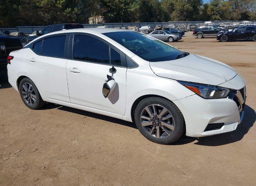 2020 Nissan Versa SV XTRONIC CVT (VIN 3N1CN8EV7LL813248) main photo