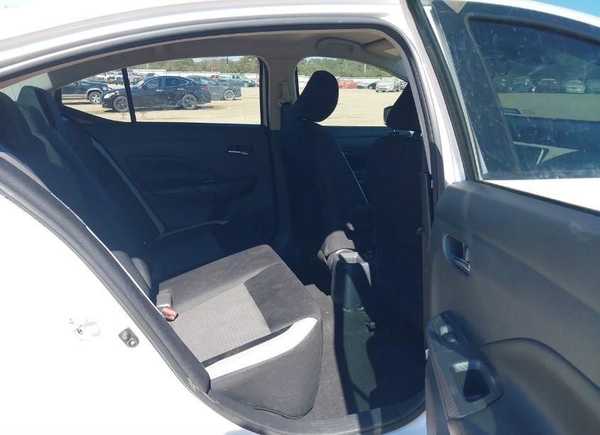 Photo 8 of 2020 Nissan Versa SV XTRONIC CVT (VIN 3N1CN8EV7LL813248)