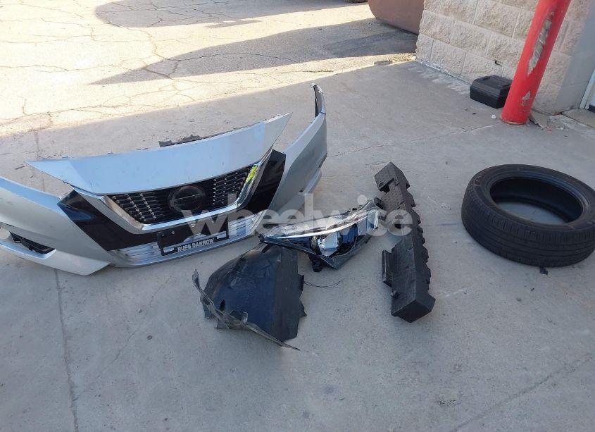 Photo 12 of 2020 Nissan Versa SV XTRONIC CVT (VIN 3N1CN8EV7LL842443)