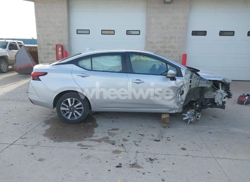 Photo 14 of 2020 Nissan Versa SV XTRONIC CVT (VIN 3N1CN8EV7LL842443)