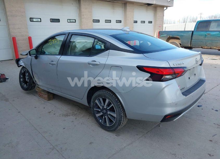 Photo 3 of 2020 Nissan Versa SV XTRONIC CVT (VIN 3N1CN8EV7LL842443)