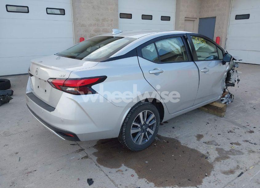 Photo 4 of 2020 Nissan Versa SV XTRONIC CVT (VIN 3N1CN8EV7LL842443)