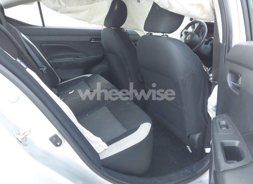 Photo 8 of 2020 Nissan Versa SV XTRONIC CVT (VIN 3N1CN8EV7LL842443)