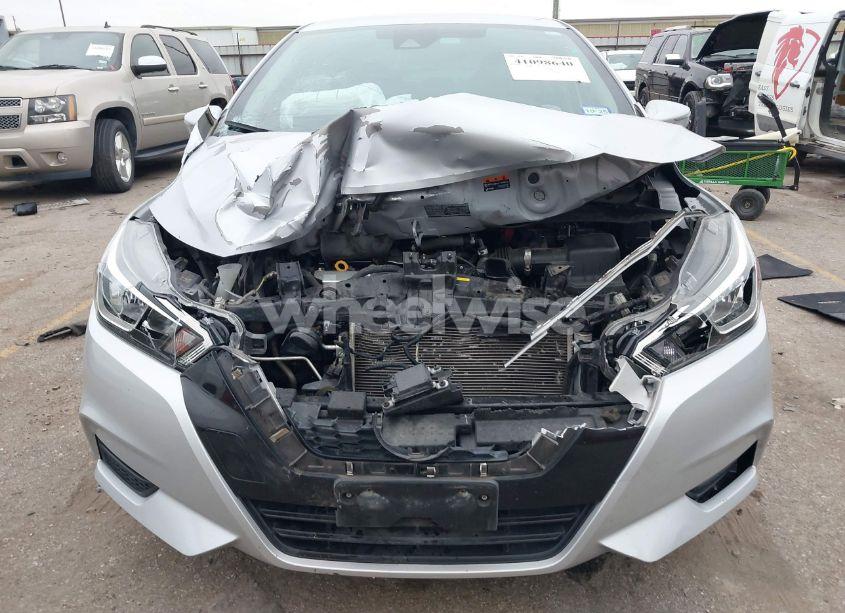 Photo 12 of 2020 Nissan Versa SV XTRONIC CVT (VIN 3N1CN8EV7LL882747)