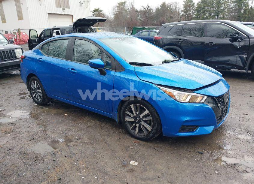 2020 Nissan Versa SV XTRONIC CVT (VIN 3N1CN8EV7LL909641) main photo