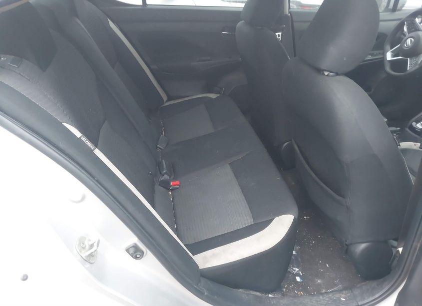 Photo 8 of 2021 Nissan Versa SV XTRONIC CVT (VIN 3N1CN8EV7ML822954)