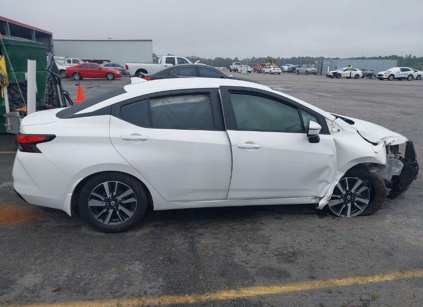 Photo 14 of 2021 Nissan Versa SV XTRONIC CVT (VIN 3N1CN8EV7ML845960)