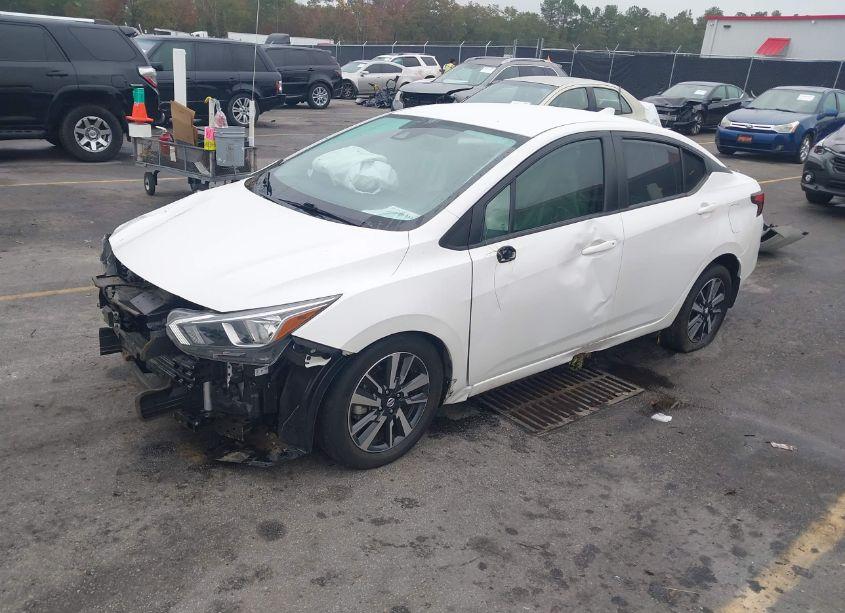 Photo 2 of 2021 Nissan Versa SV XTRONIC CVT (VIN 3N1CN8EV7ML845960)