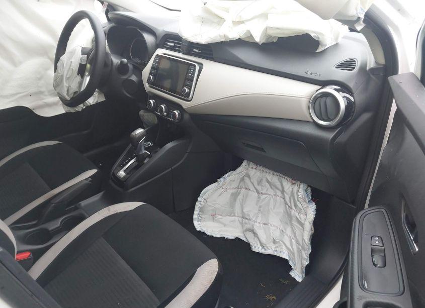 Photo 5 of 2021 Nissan Versa SV XTRONIC CVT (VIN 3N1CN8EV7ML845960)