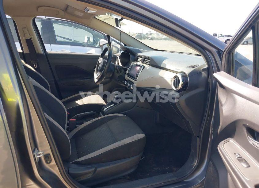 Photo 5 of 2021 Nissan Versa SV XTRONIC CVT (VIN 3N1CN8EV7ML886377)