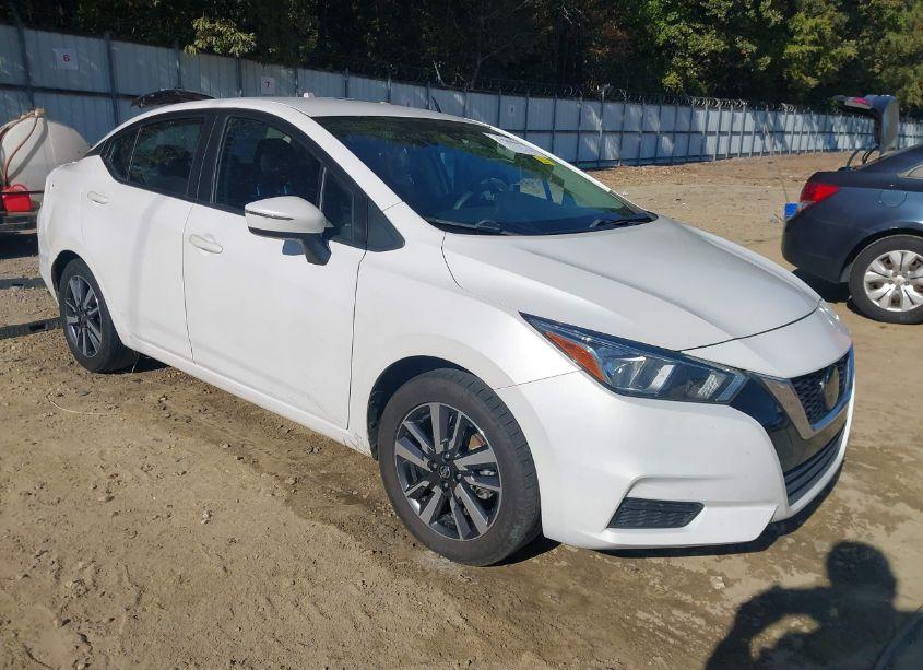 2021 Nissan Versa SV XTRONIC CVT (VIN 3N1CN8EV7ML886587) main photo