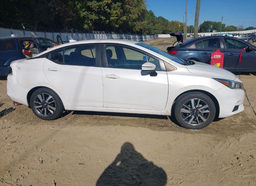 Photo 14 of 2021 Nissan Versa SV XTRONIC CVT (VIN 3N1CN8EV7ML886587)