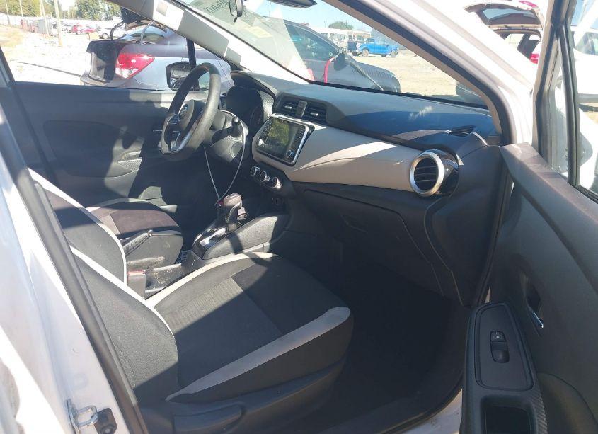 Photo 5 of 2021 Nissan Versa SV XTRONIC CVT (VIN 3N1CN8EV7ML886587)