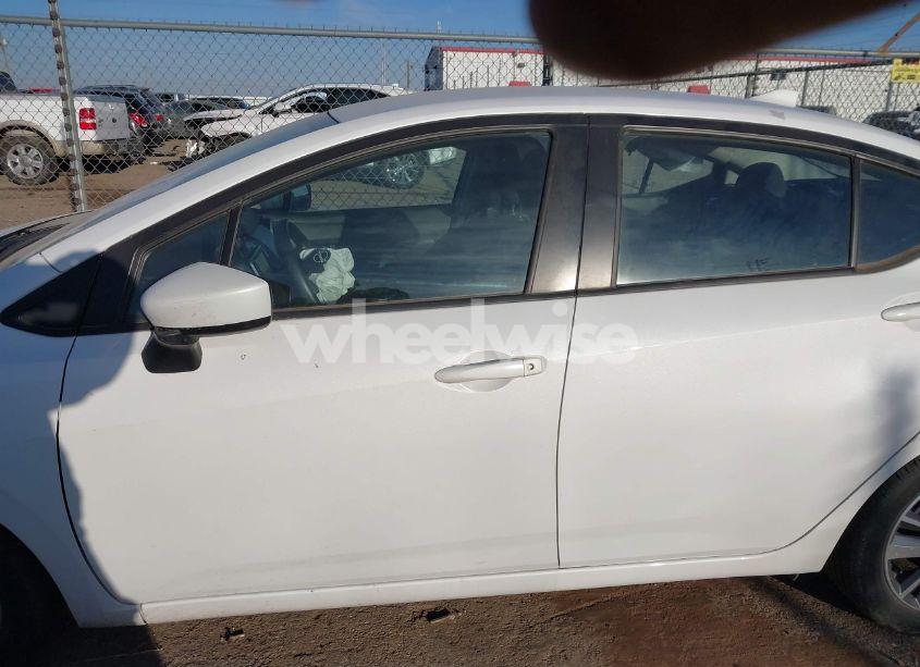 Photo 14 of 2023 Nissan Versa 1.6 SV XTRONIC CVT (VIN 3N1CN8EV7PL834770)