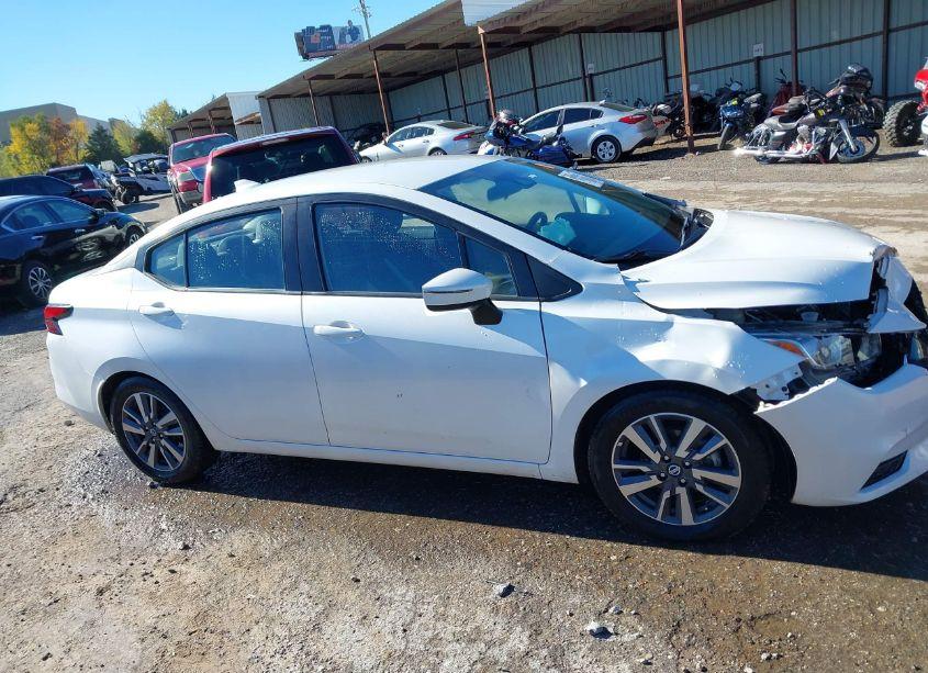 Photo 13 of 2020 Nissan Versa SV XTRONIC CVT (VIN 3N1CN8EV8LL800668)