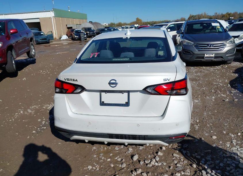 Photo 16 of 2020 Nissan Versa SV XTRONIC CVT (VIN 3N1CN8EV8LL800668)