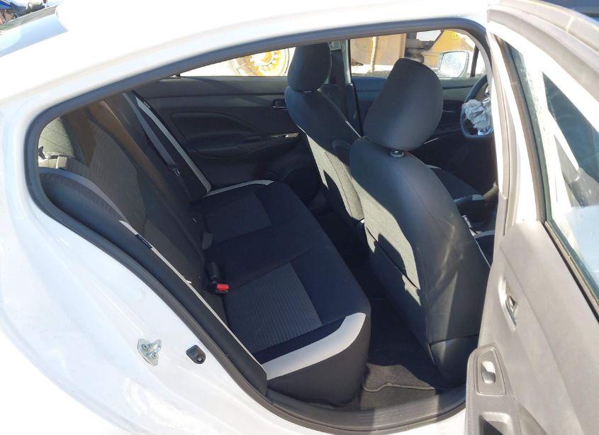 Photo 8 of 2020 Nissan Versa SV XTRONIC CVT (VIN 3N1CN8EV8LL800668)