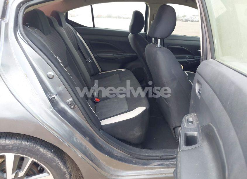 Photo 8 of 2020 Nissan Versa SV XTRONIC CVT (VIN 3N1CN8EV8LL895524)