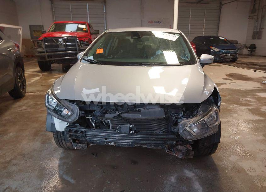 Photo 13 of 2021 Nissan Versa SV XTRONIC CVT (VIN 3N1CN8EV8ML823837)