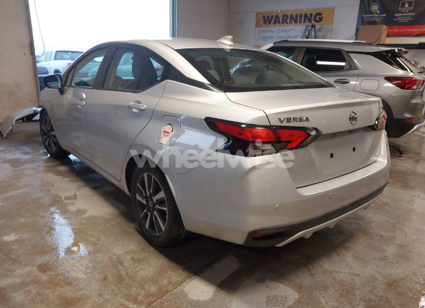 Photo 3 of 2021 Nissan Versa SV XTRONIC CVT (VIN 3N1CN8EV8ML823837)